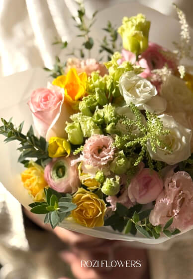 Seasonal Flower Bouquet Workshop