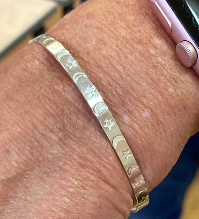 Silver Bangle Jewellery Workshop