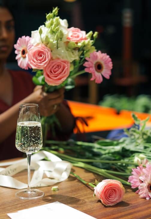 Sip and Bouquet Making Class
