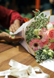 Sip and Bouquet Making Class