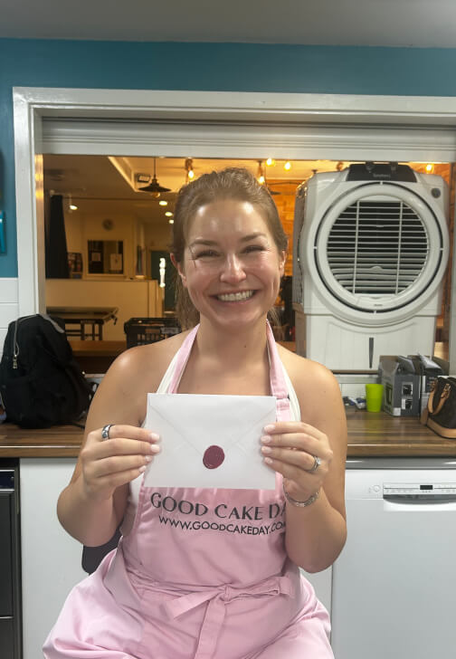 Sip and Cake: Cake Painting Experience