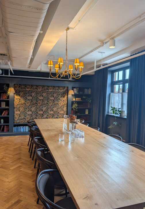 Sip and Cake: Cake Painting Experience - the Arding Rooms