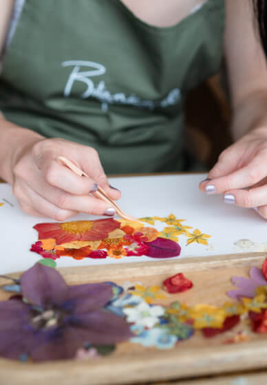 Sip and Create Workshop: Pressed Flower Sunsets by the Thames