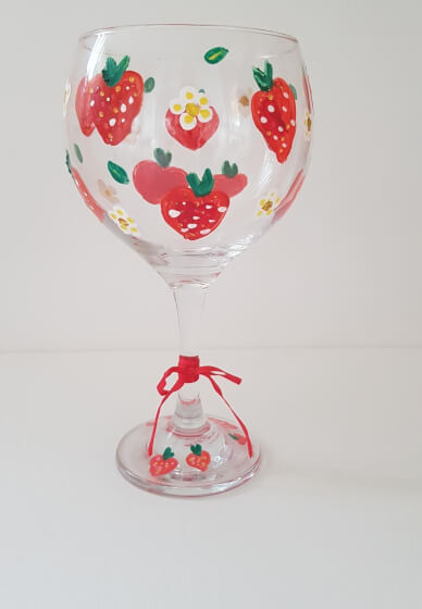 Sip and Paint Class - Glass Painting