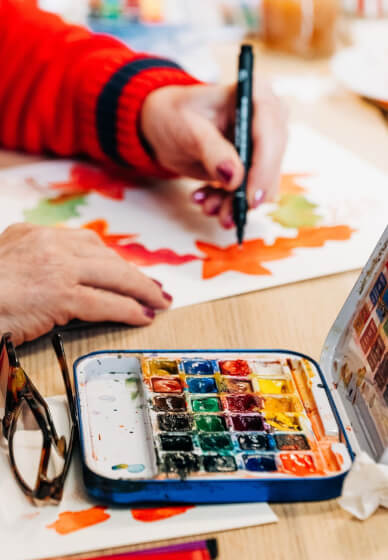 Sip and Paint Experience at Turtle Bay Derby