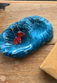 Sip and Pour: Eco-resin and Mould Making Workshop