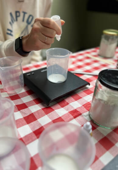 Sip and Pour: Personalised Sign Workshop