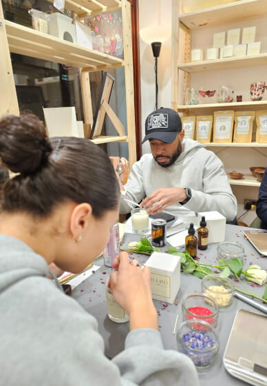 Sip and Wick Scented Candle Workshop with Apetisers