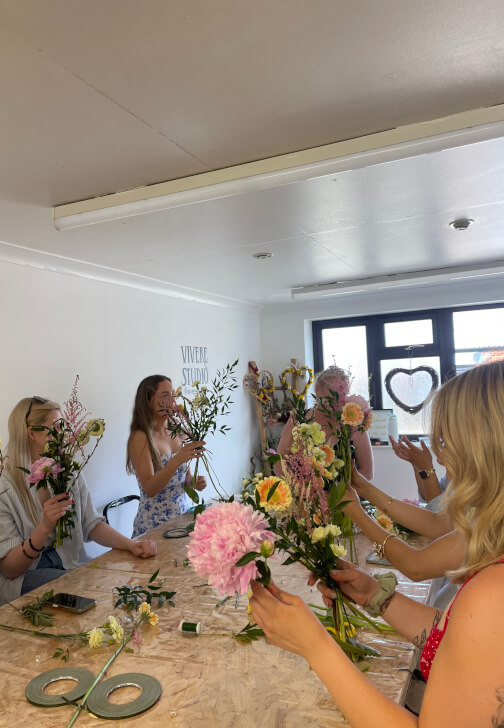 Sip, Paint and Bouquet Workshop