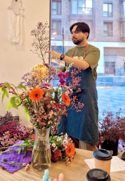 Summer Hand-Tied Flower Bouquet Workshop