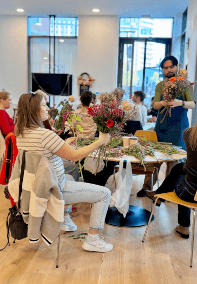 Summer Hand-Tied Flower Bouquet Workshop