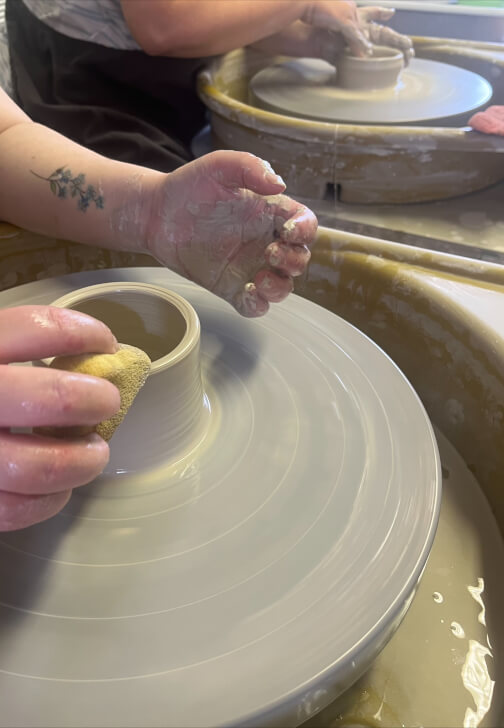 Taster Pottery Wheel Throwing Experience