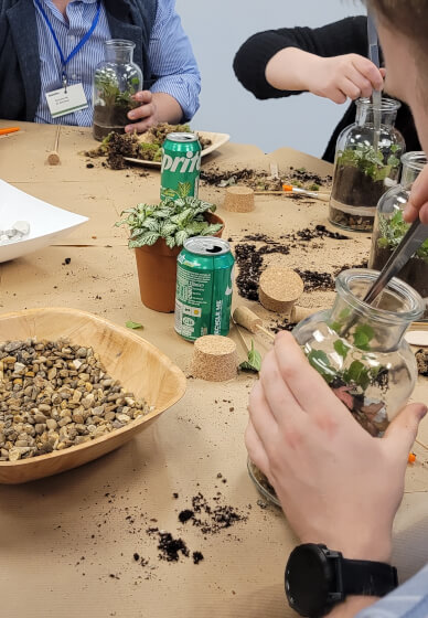 Terrarium Making Workshop - London, Groups and Team Building