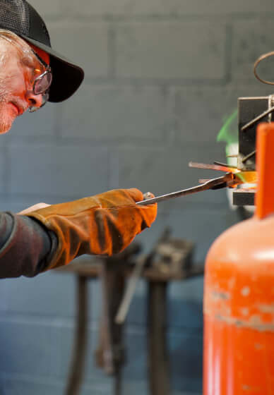Tomahawk Axe Forging Workshop