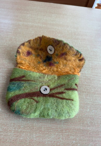 Two Projects in One Day - Wet Felted Purse and Picture Workshop