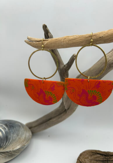 Vibrant Jewellery Workshop