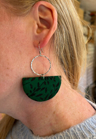 Vibrant Jewellery Workshop