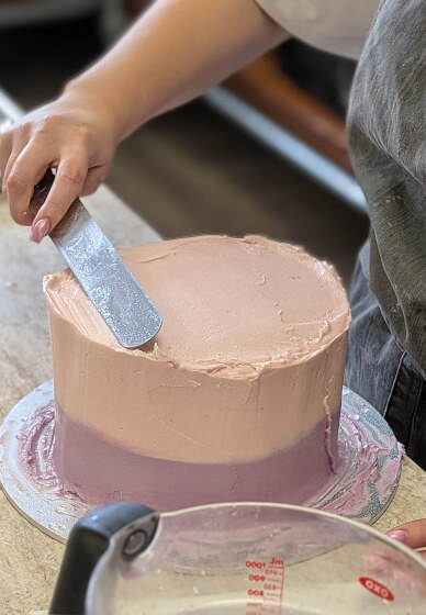 Vintage Heart Cake Decorating and Piping Class
