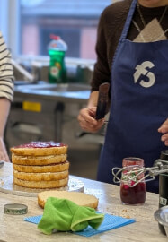 Vintage Heart Cake Decorating and Piping Class