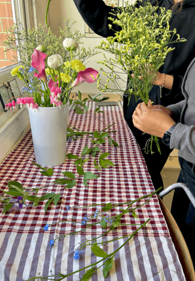 Weekly Flower Club - Flower Arranging Class
