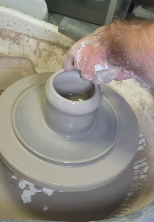 Summer School Wheel Throwing Workshop for Beginners