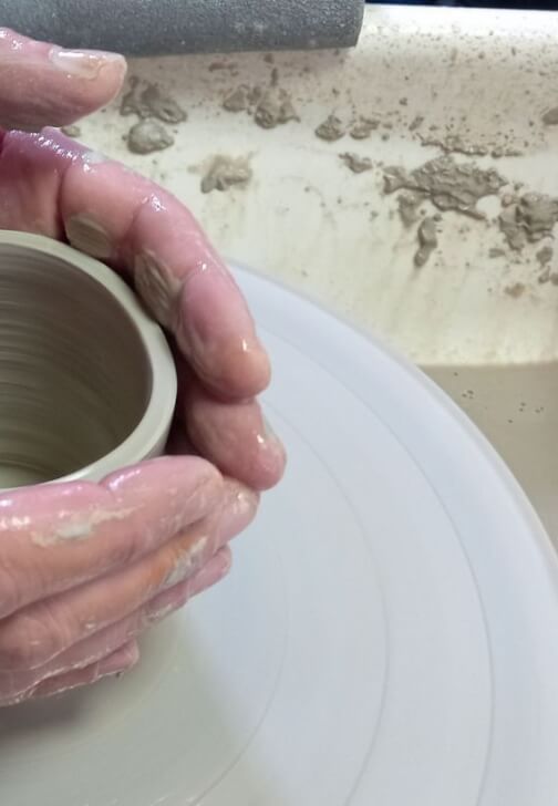 Summer School Wheel Throwing Workshop for Beginners