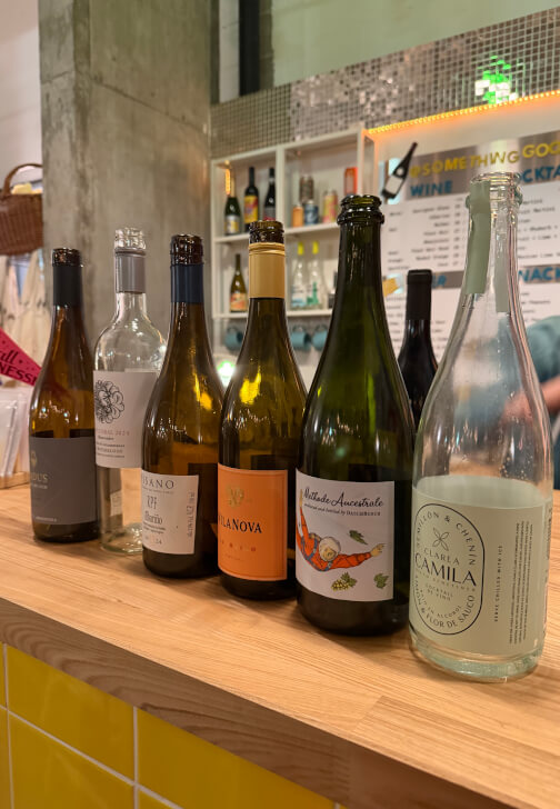 Wine Tasting Experience with a Creative Twist