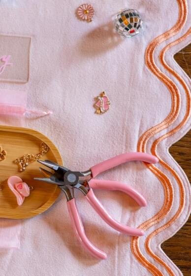 Women's Lucky Charms Workshop