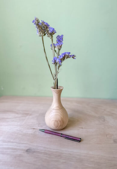Woodturning Workshop: Make a Bud Vase and Wooden Pen