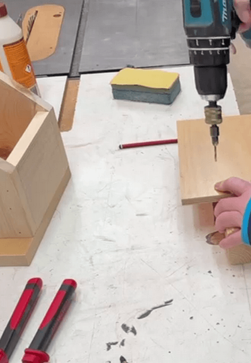 Woodworking Class - Make a Bird House