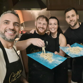 Tagliatelle pasta cutting 