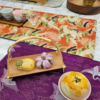 Taste Chinese Tea Snacks