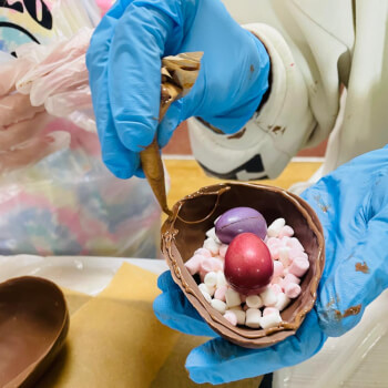 Gluing the egg