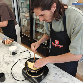 Make Traditional Omurice