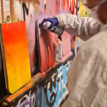 London graffiti spray and learn