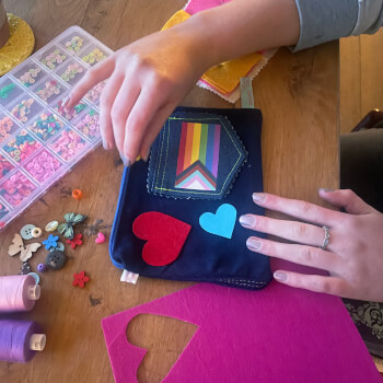 Upcycle some fashion accessories...