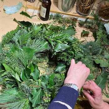 Creating your wreath with Seasonal Foliage 