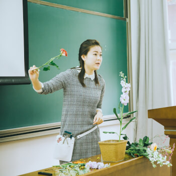 1. Presentation and brief