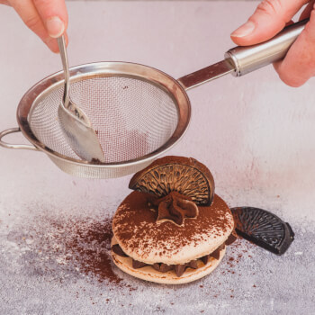 Turn into gourmet macarons