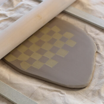 Creating a coloured clay pattern 