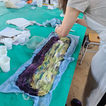 Yarn painting