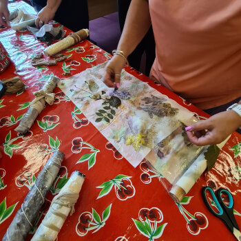 Decorate your scarf