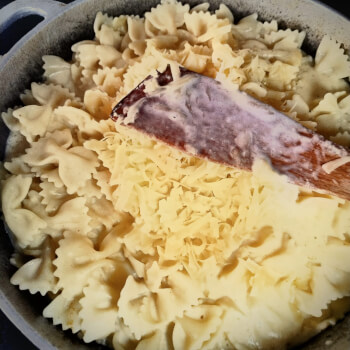 Mix cheese
