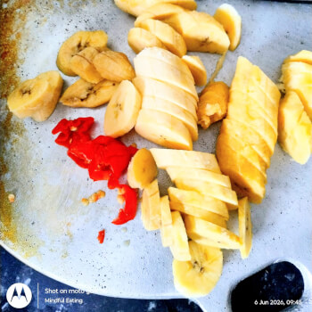Slice plantains