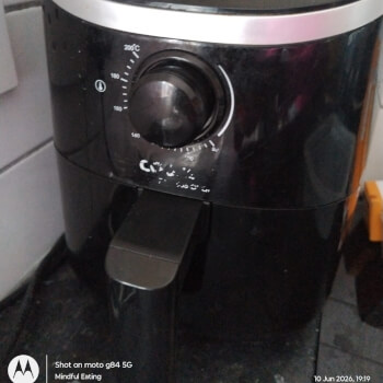 Settle In and Preheat Air Fryer