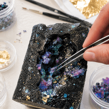 Build The Crystal Geode