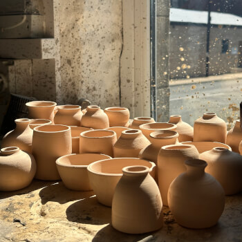 Choosing your piece to glaze  