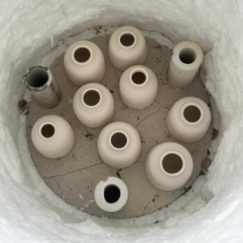 Kiln loading 