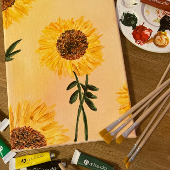 14:00-15:00: Acrylic Painting workshop