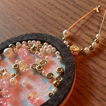 10:30-11.30: Jewellery workshop